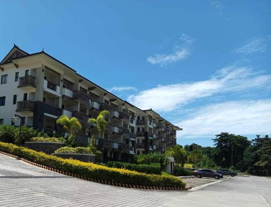 Kembali Condo Resort With Sea View Davao City المظهر الخارجي الصورة