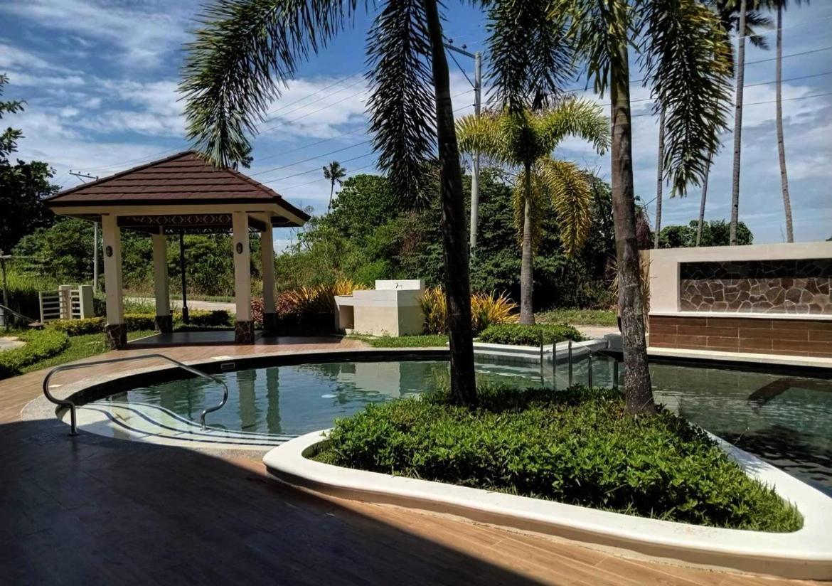 Kembali Condo Resort With Sea View Davao City المظهر الخارجي الصورة