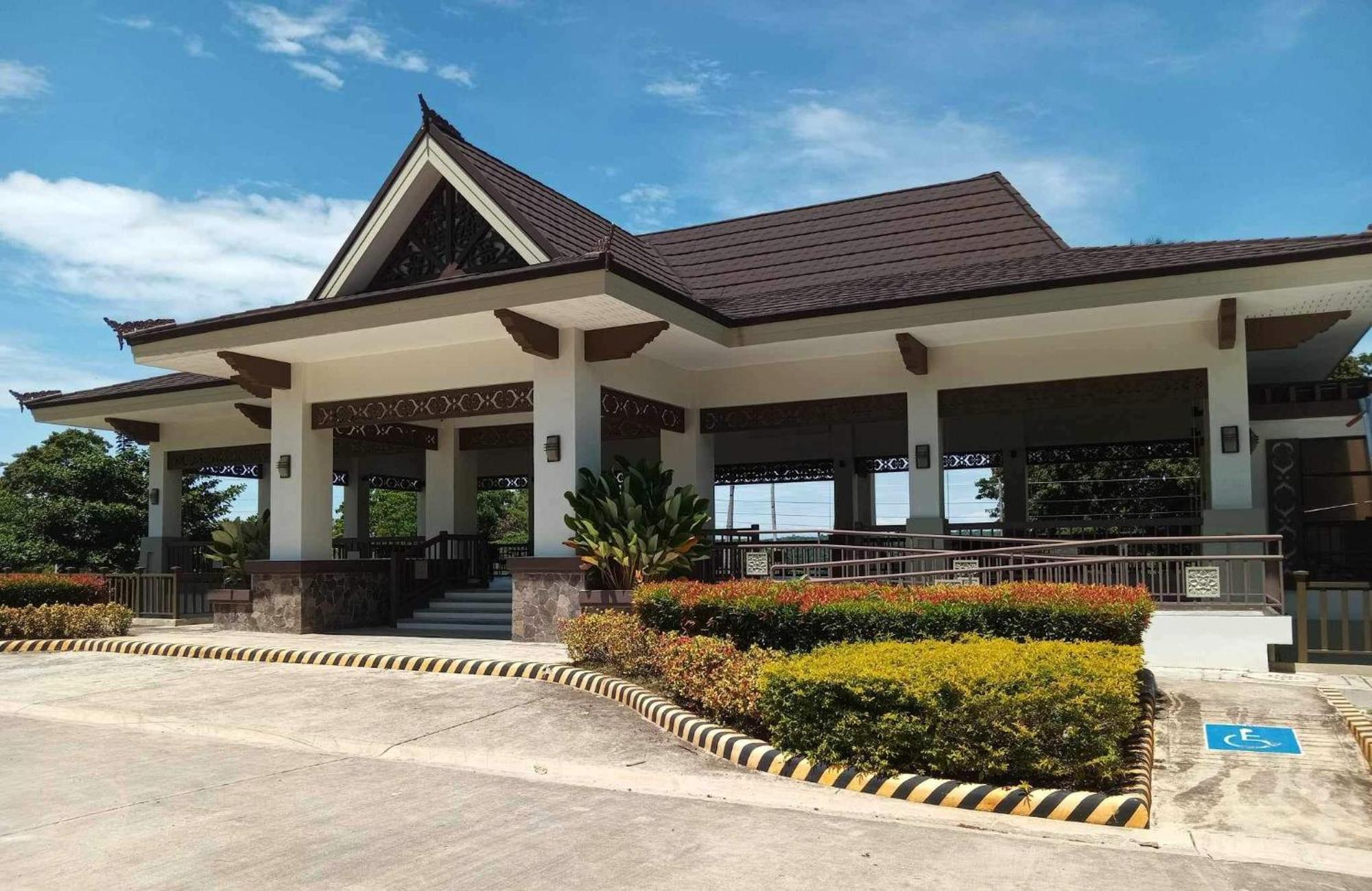 Kembali Condo Resort With Sea View Davao City المظهر الخارجي الصورة